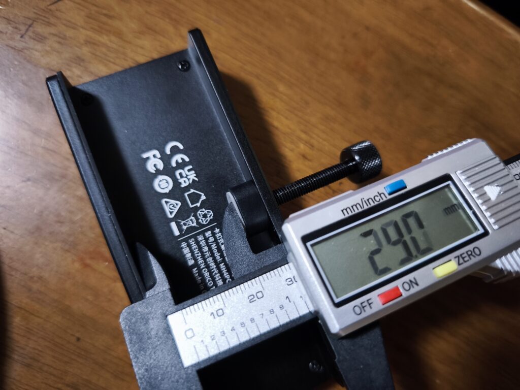 ORICO USB C ハHUB CLAMP inner