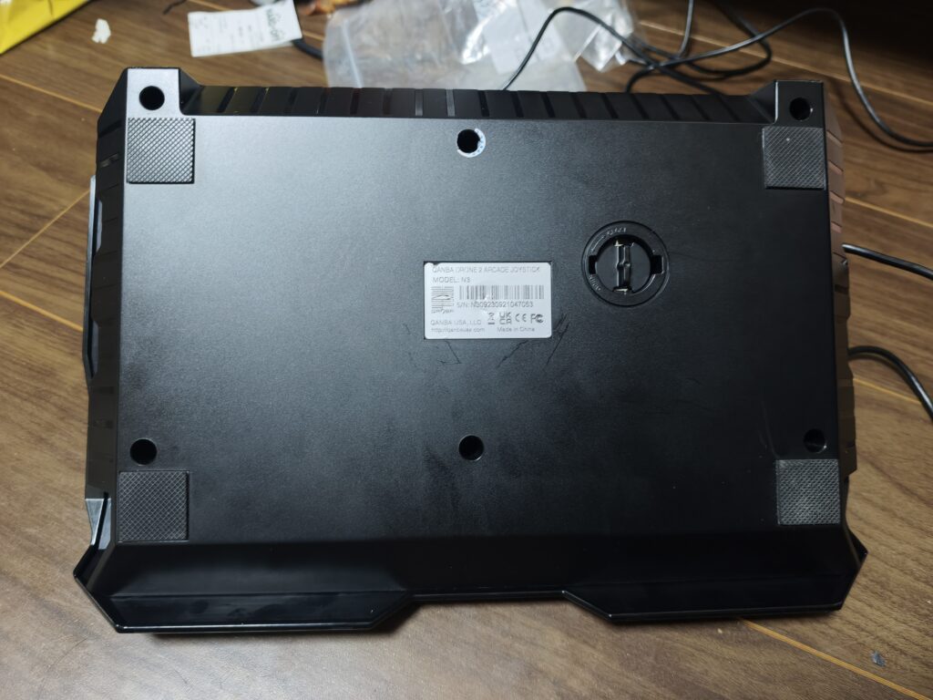 QANBA_N3-bottom-panel